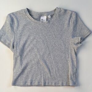 Aritzia Gray TNA T-Shirt